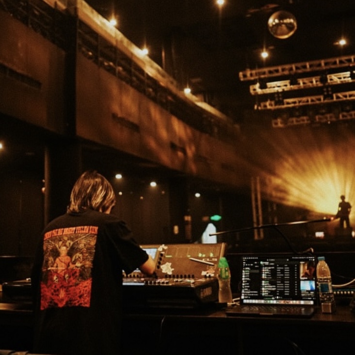 Sound engineer