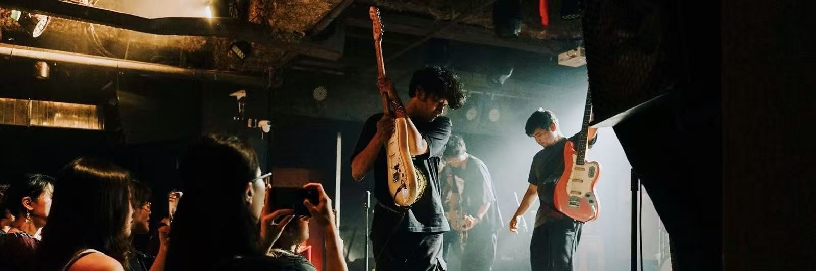 Tour review preview